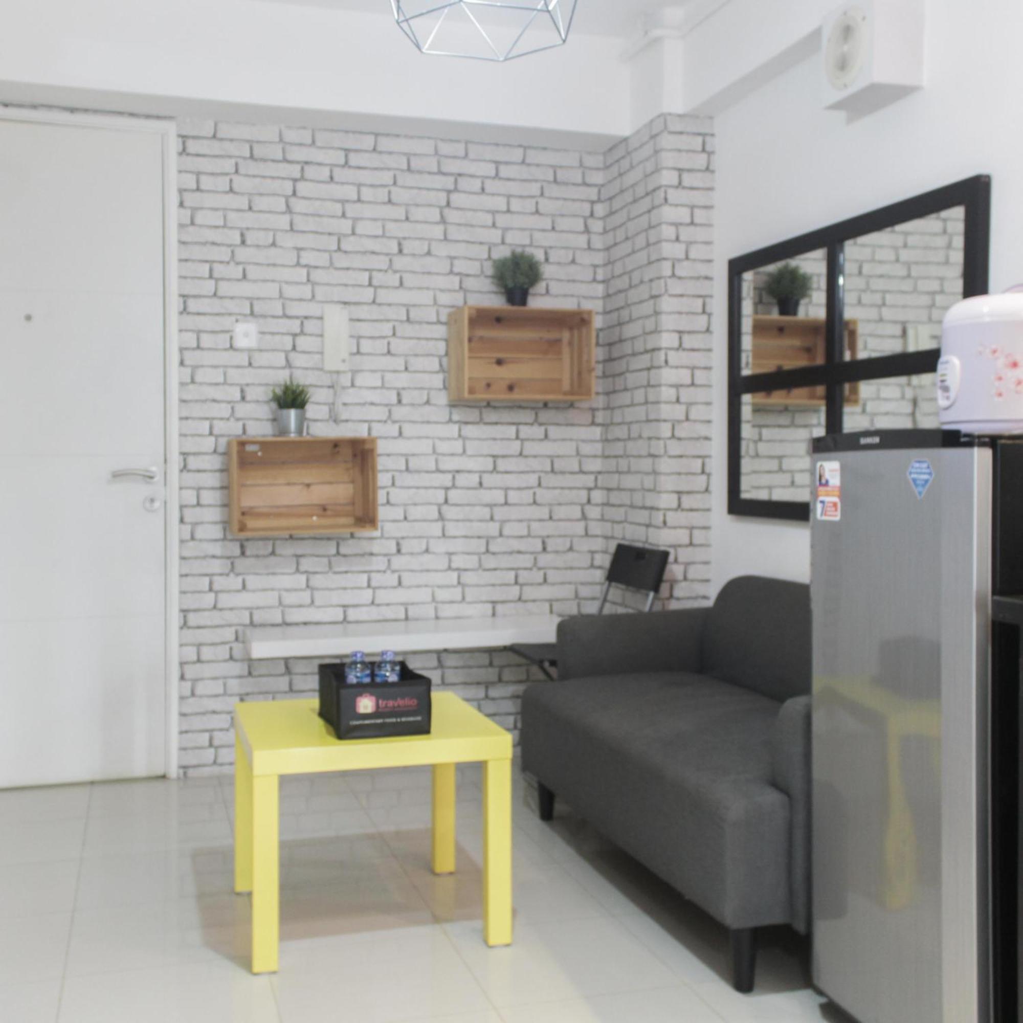 Minimalist And Enjoy 2br At Bassura Near Bassura Mall By Travelio Jakarta